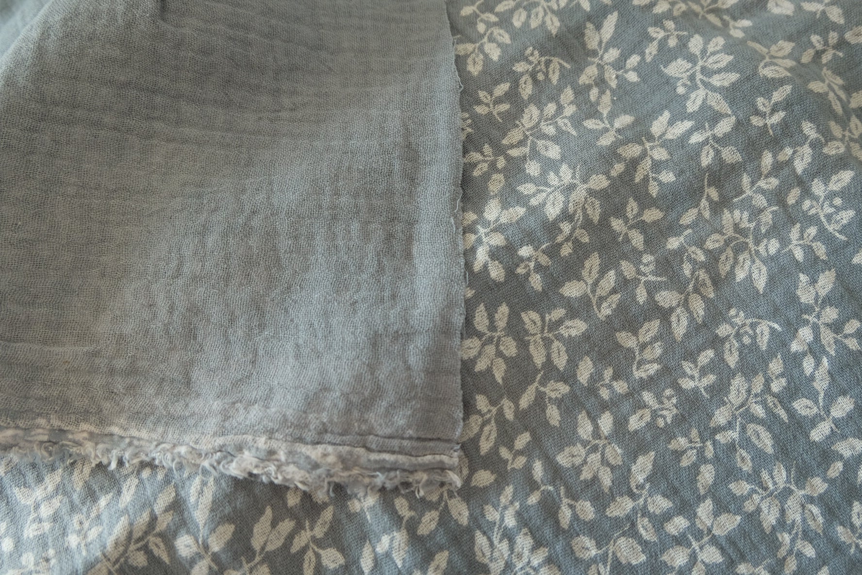 Vintage Botanical Double Gauze Cotton Fabric – Dusty Blue – 2.2 yd