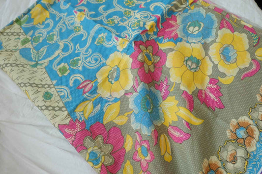 Vintage Patchwork Floral Cotton Fabric - 2 yd