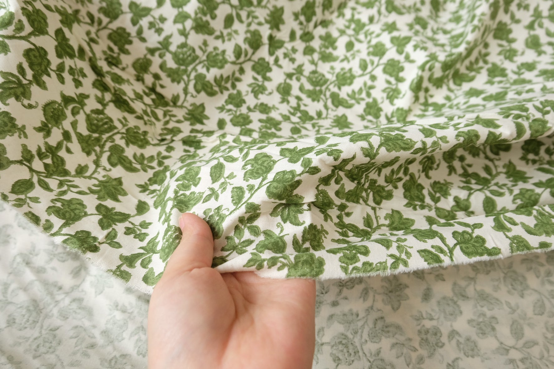 Olive Vine Cotton Linen, 1.6 Yards