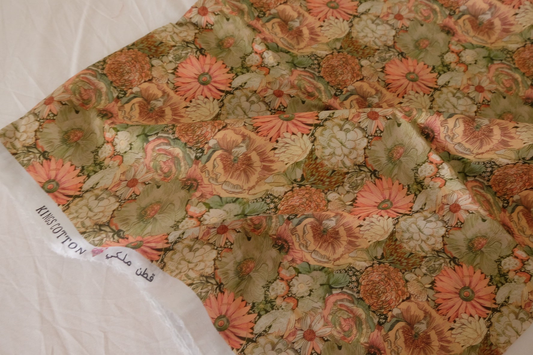 Vintage Floral Ultra-Light Cotton Lawn Fabric – 3.3 yd