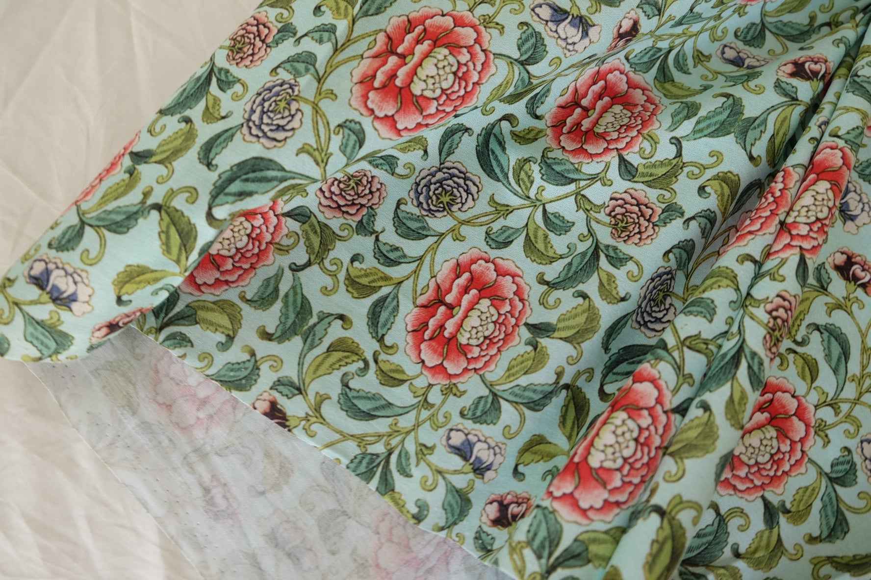 Cotton Floral Print Fabric – Vintage Peony Design – 2.2 yd