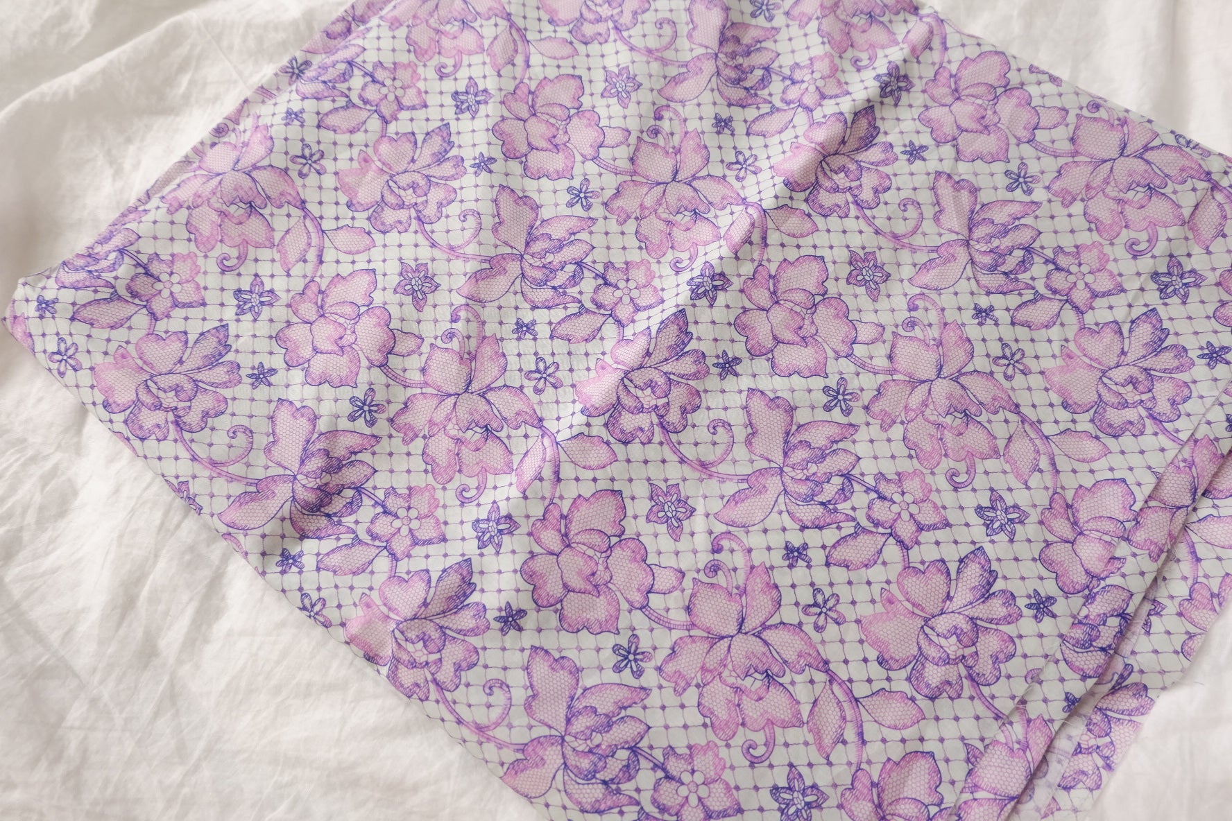 Violet Lace Floral Cotton Lawn Fabric - 1.64 yd