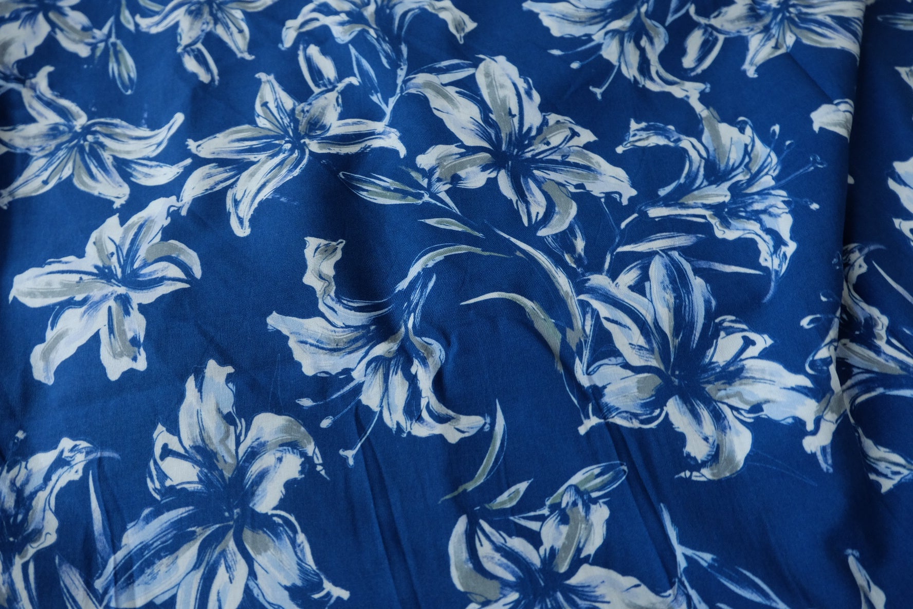 Blue Lily Cotton Dress Fabric — 2.73 yd