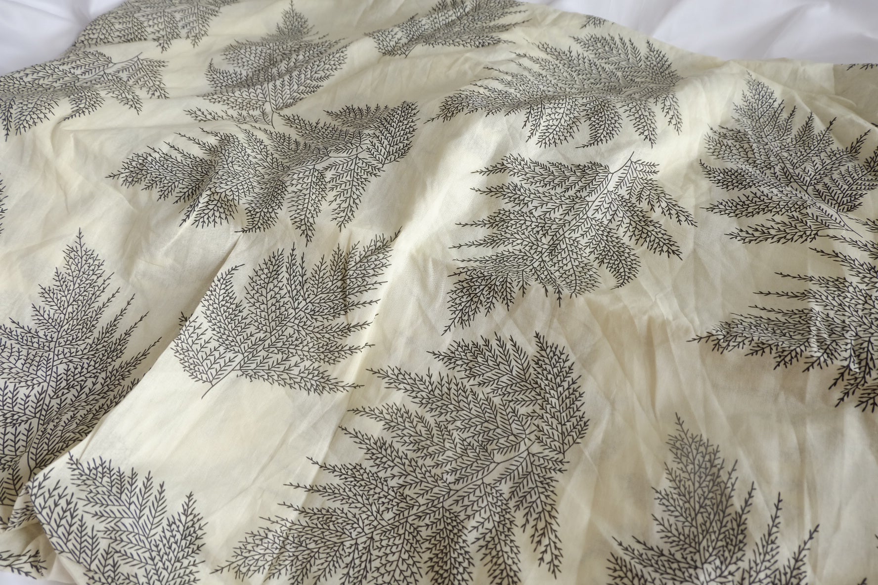 Black Fern Cotton-Linen Blend Fabric - 1.91 yd