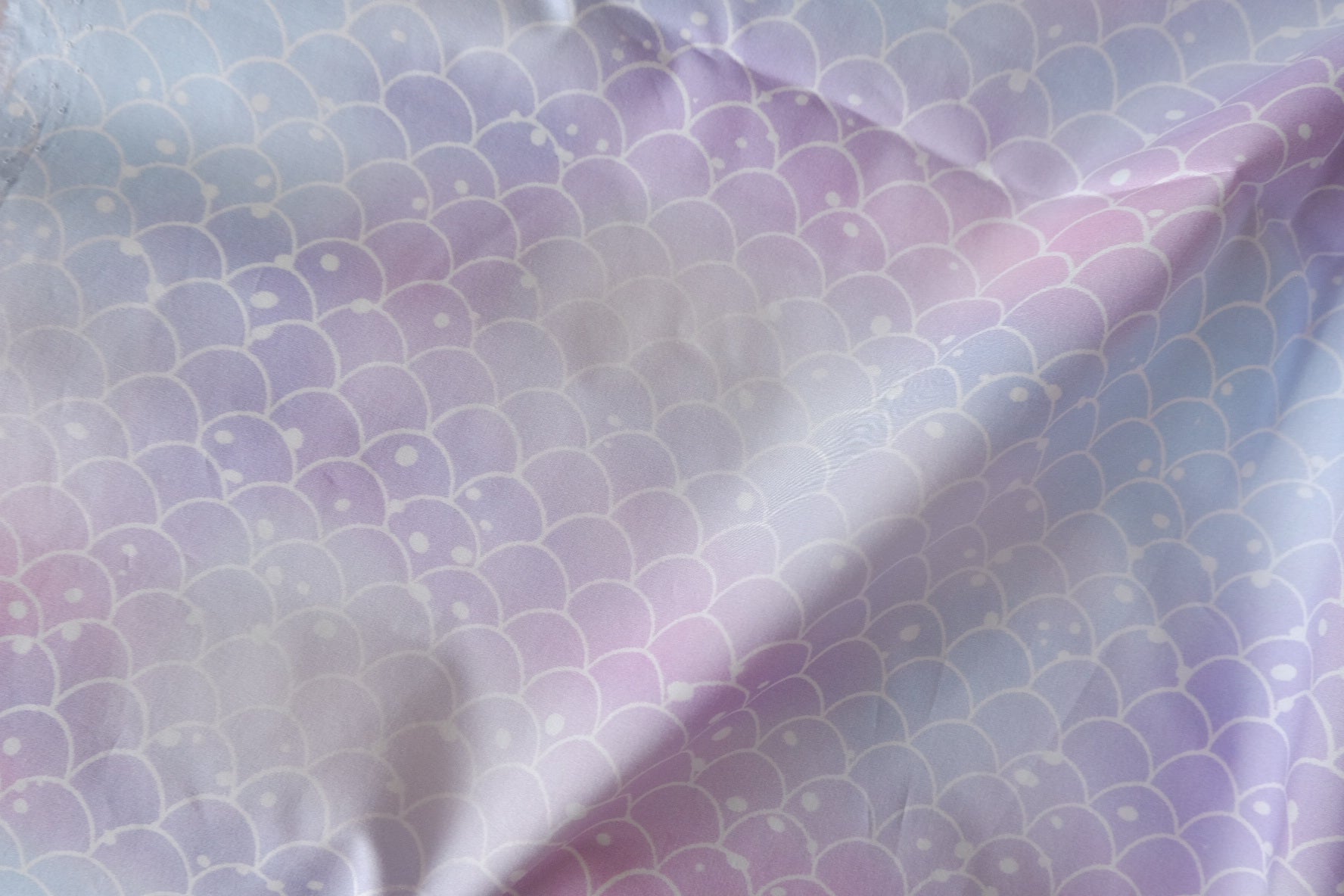 Pastel Mermaid Scale Cotton Lawn Fabric – 3.28 yd