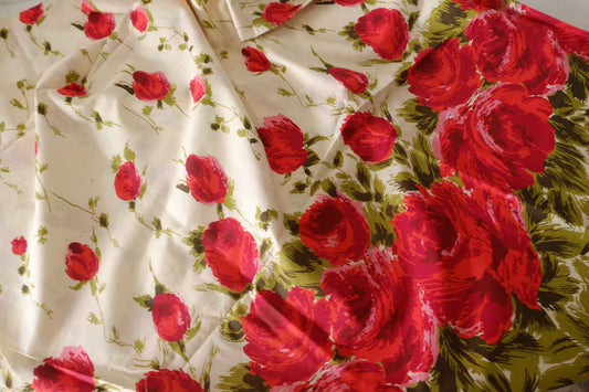 Border Rose Cotton Lawn Fabric – 3.6 yd