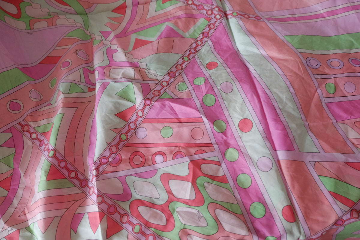 Retro Riviera Geometric Print Cotton Lawn – 2.52 yd