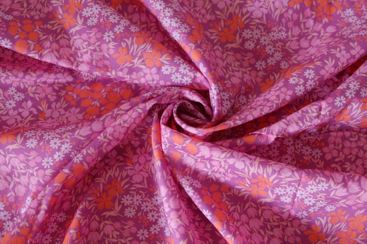 Vintage Berry Garden Floral Cotton Lawn – 0.87 / 1.20 yd