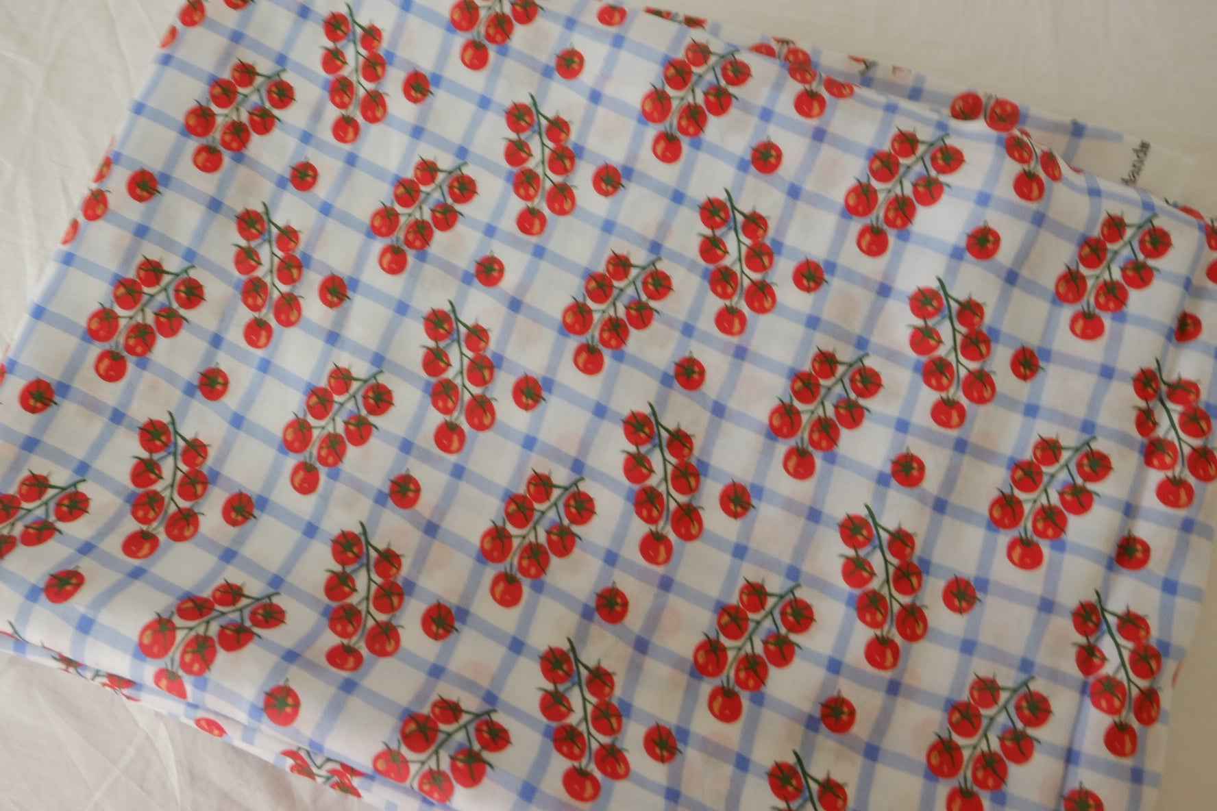 Tomato Check 80s Cotton Sateen Fabric – 2.2 yd