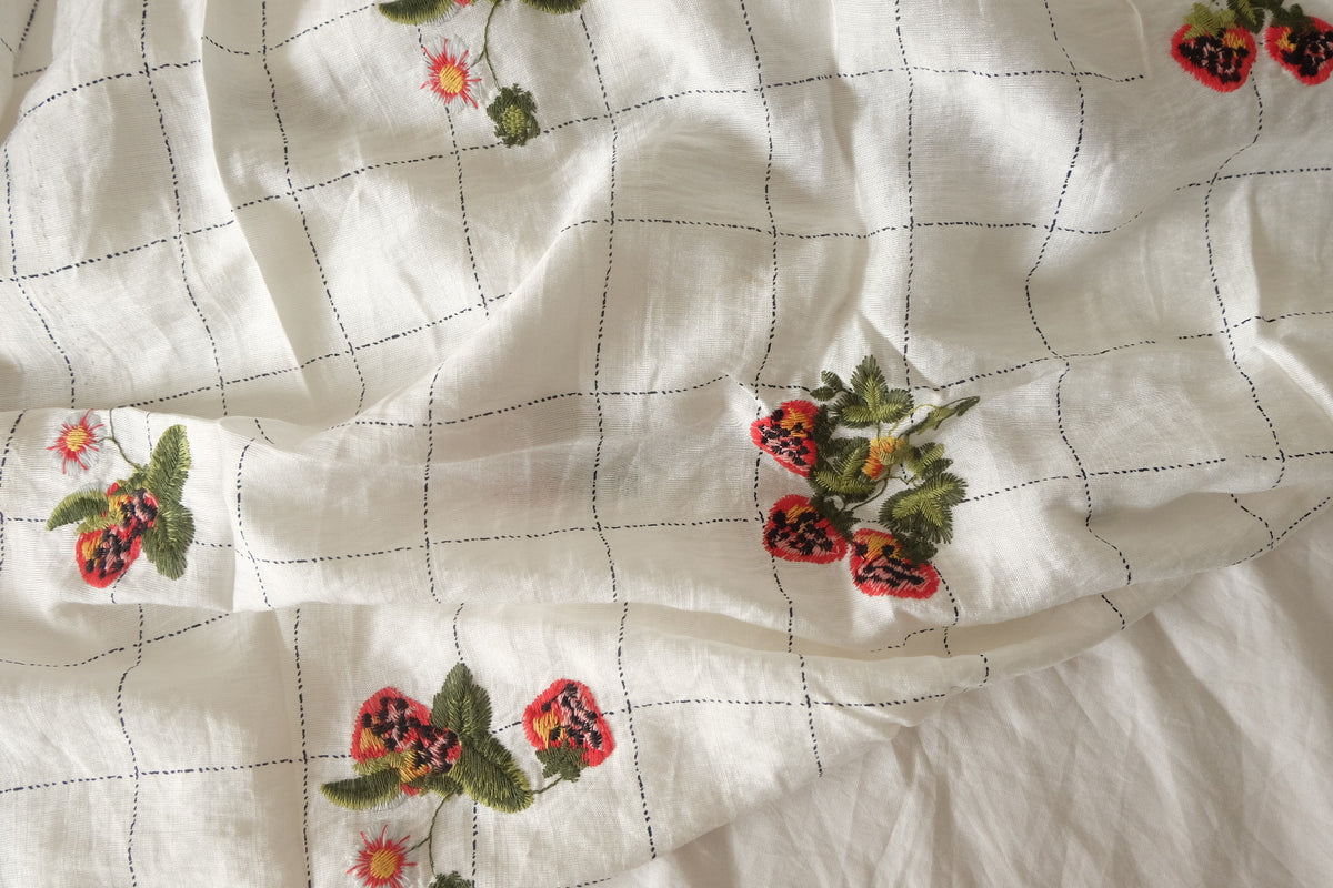 Strawberry Embroidered Tencel Ramie Blend — 1.64 yd