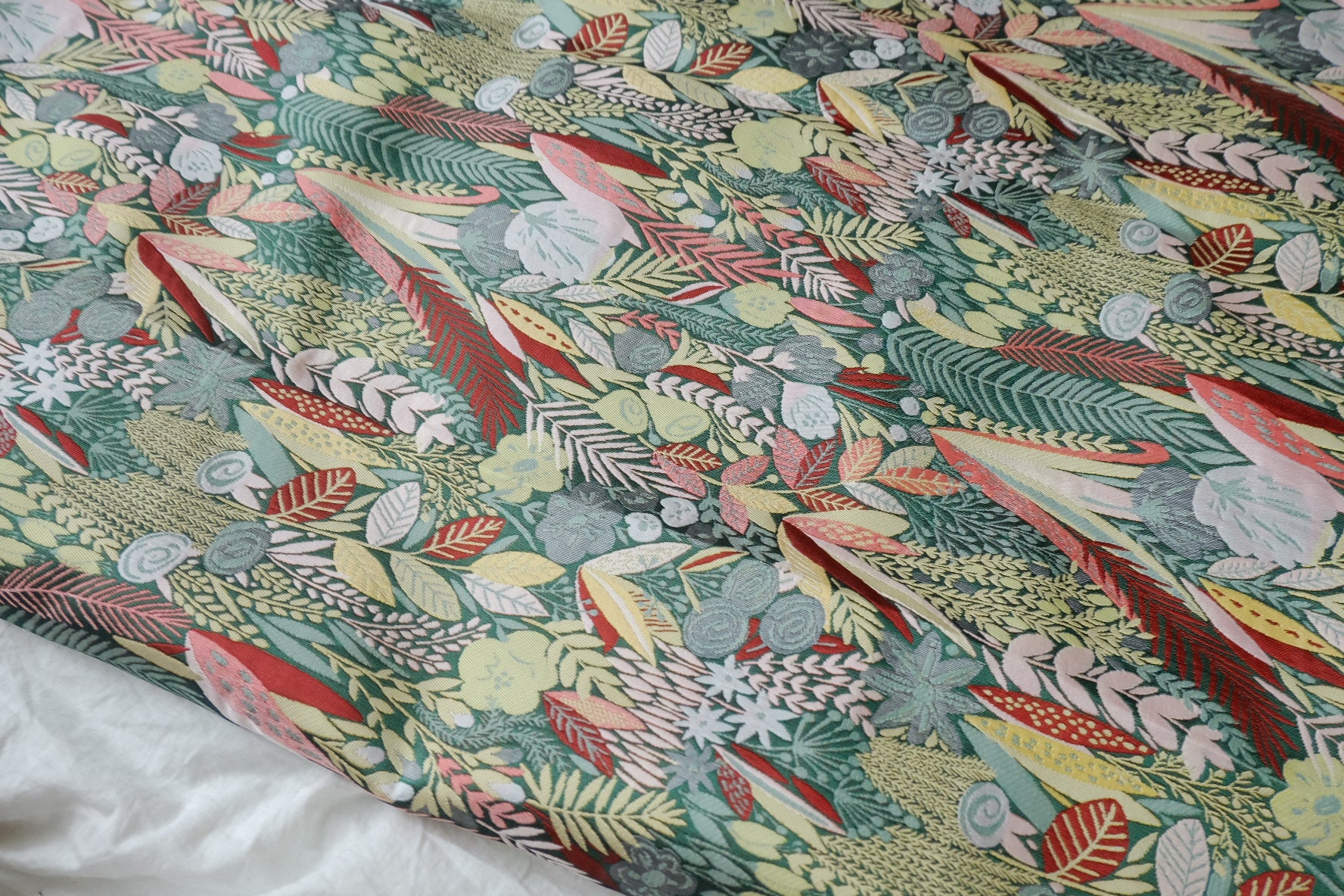 Reversible Botanical Brocade Fabric — 2.19 yd