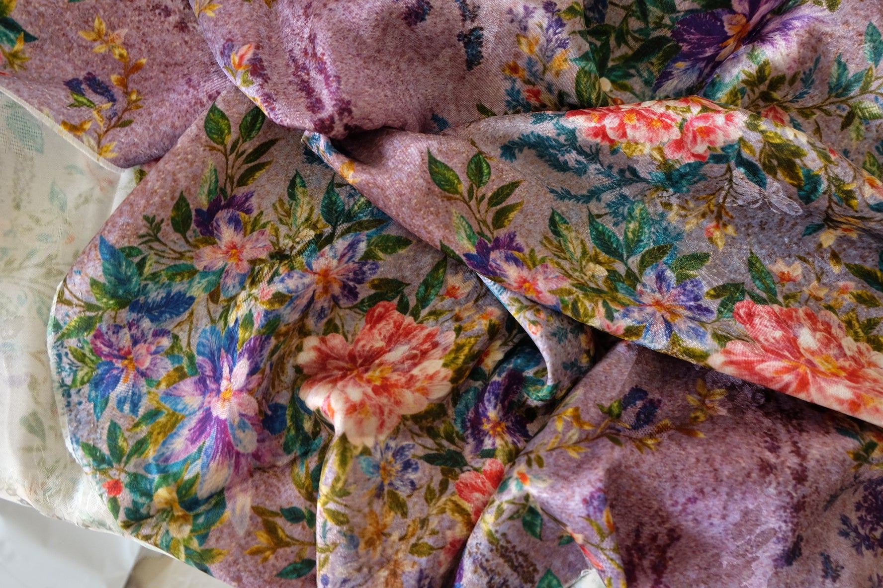 Floral Jacquard Rayon Fabric – By the Meter