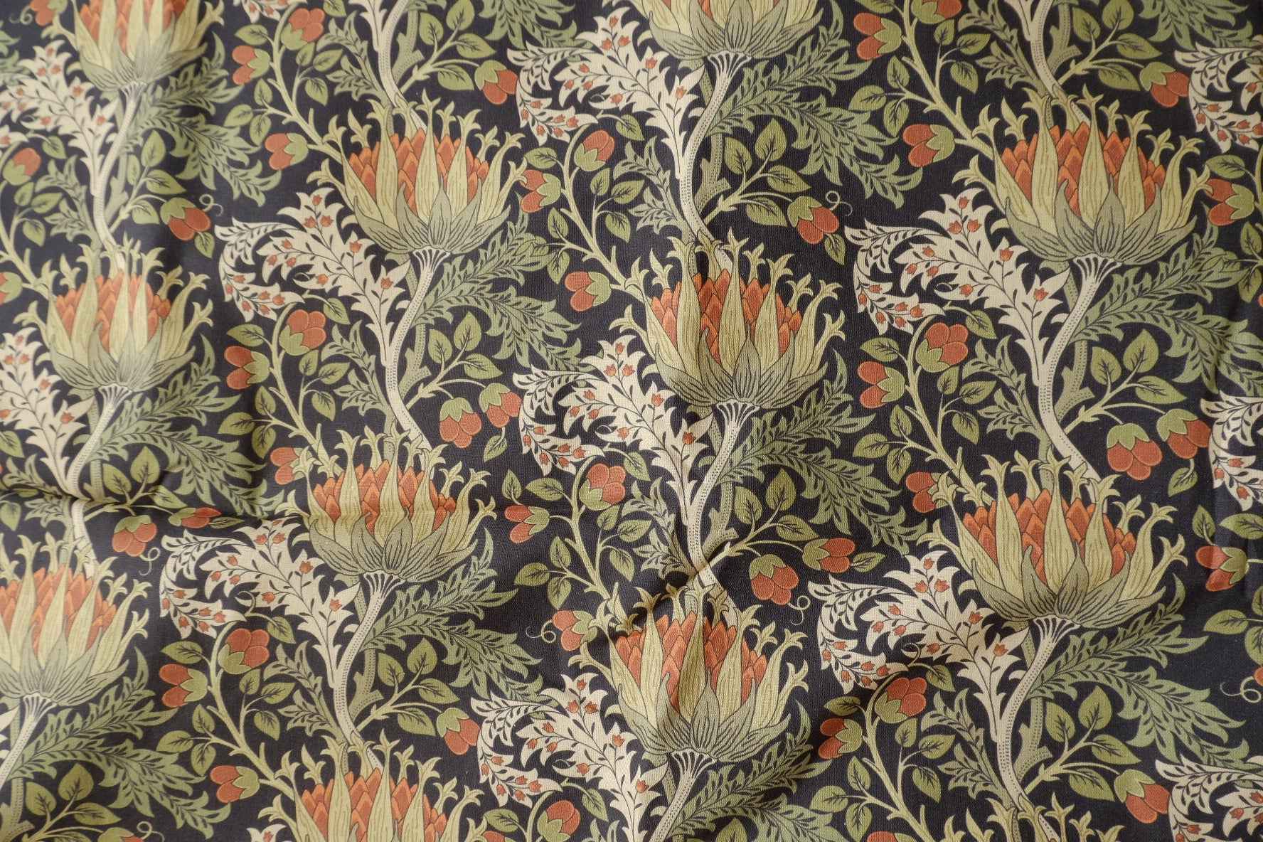 Morris-Inspired Botanical Cotton Fabric, Structured Midweight Plain Weave, 1.64 Yards