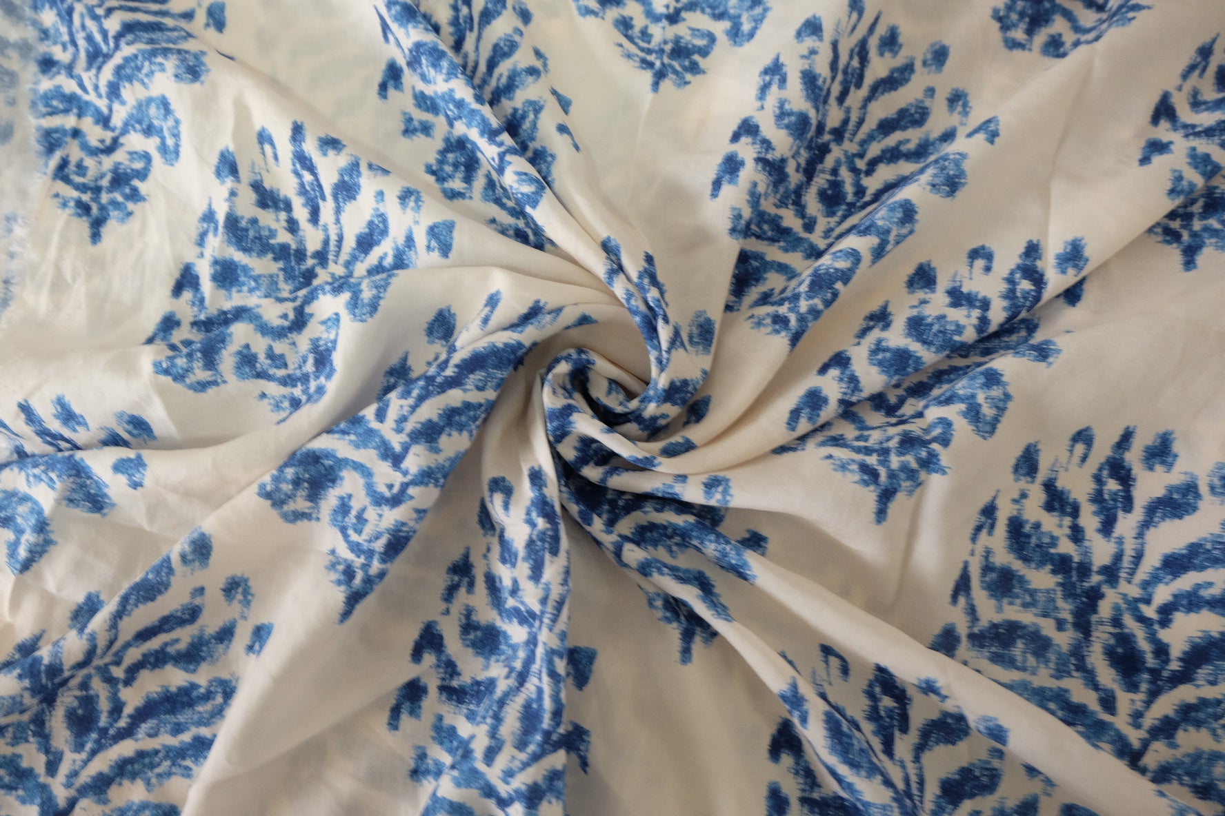 Blue Porcelain Print Tencel Poplin Fabric - 2.5 yd