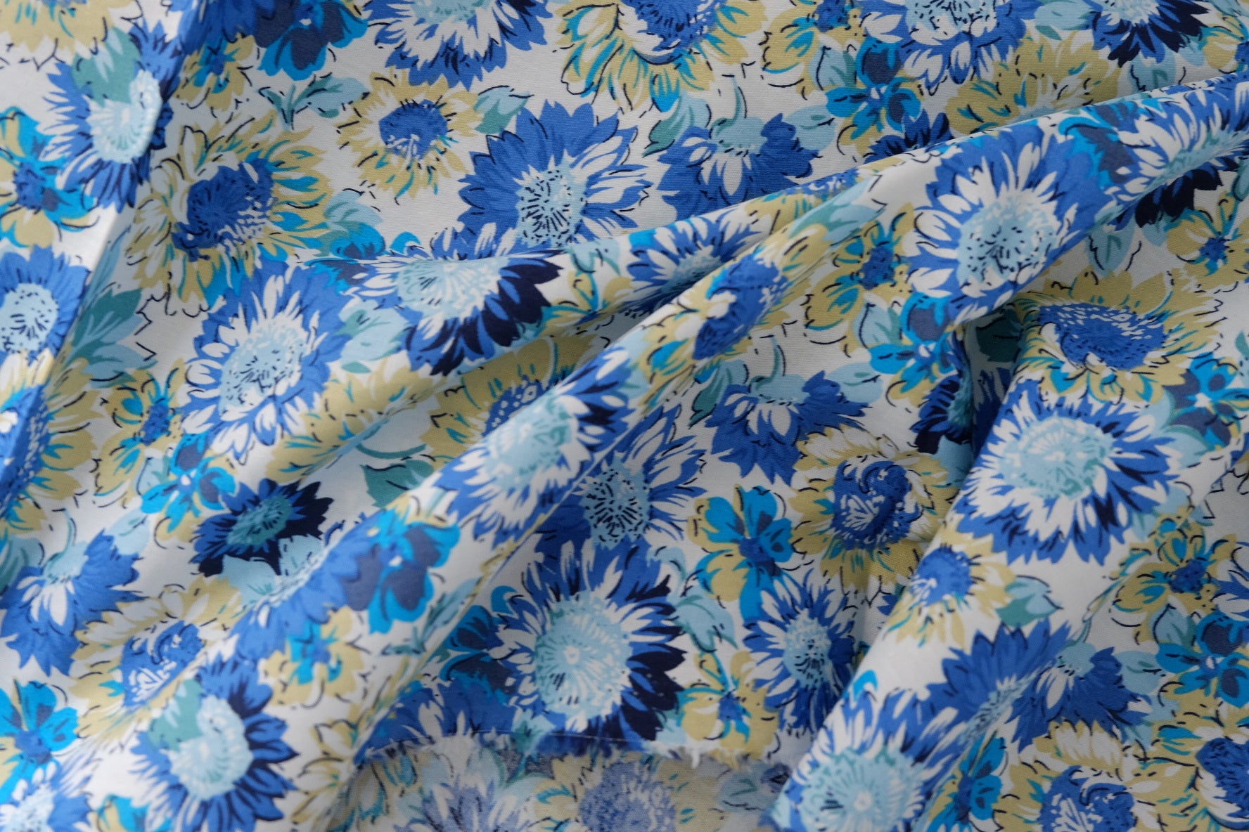 Blue Sunflower Cotton Poplin – 3.3 yd