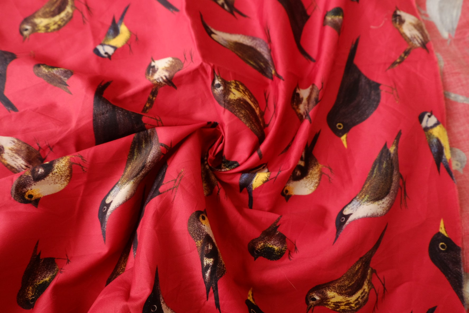 Bird Print Cotton Sateen on Red Ground (2.6 Yards)