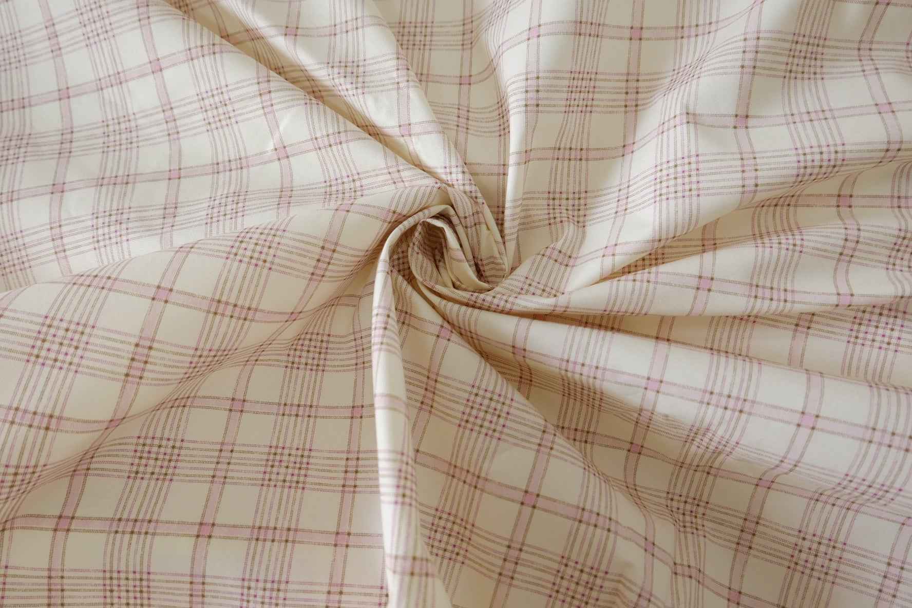 Pink Plaid Structured Cotton Fabric – 1.6 yd