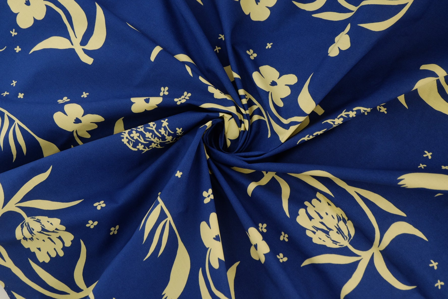 Cobalt Floral Cotton Poplin – 3.3 yd