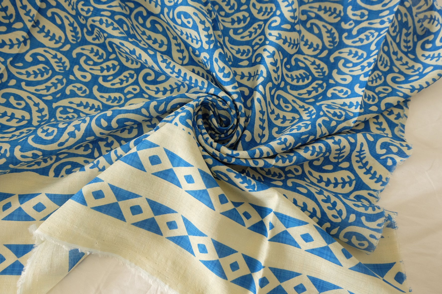 Indigo Blue Paisley Border Print Lightweight Cotton Fabric – 3.28 yd Piece