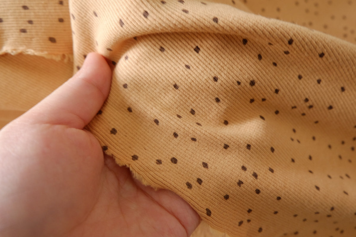 Caramel Freckles – Spotted Cotton Knit Fabric | 2.1 Yards