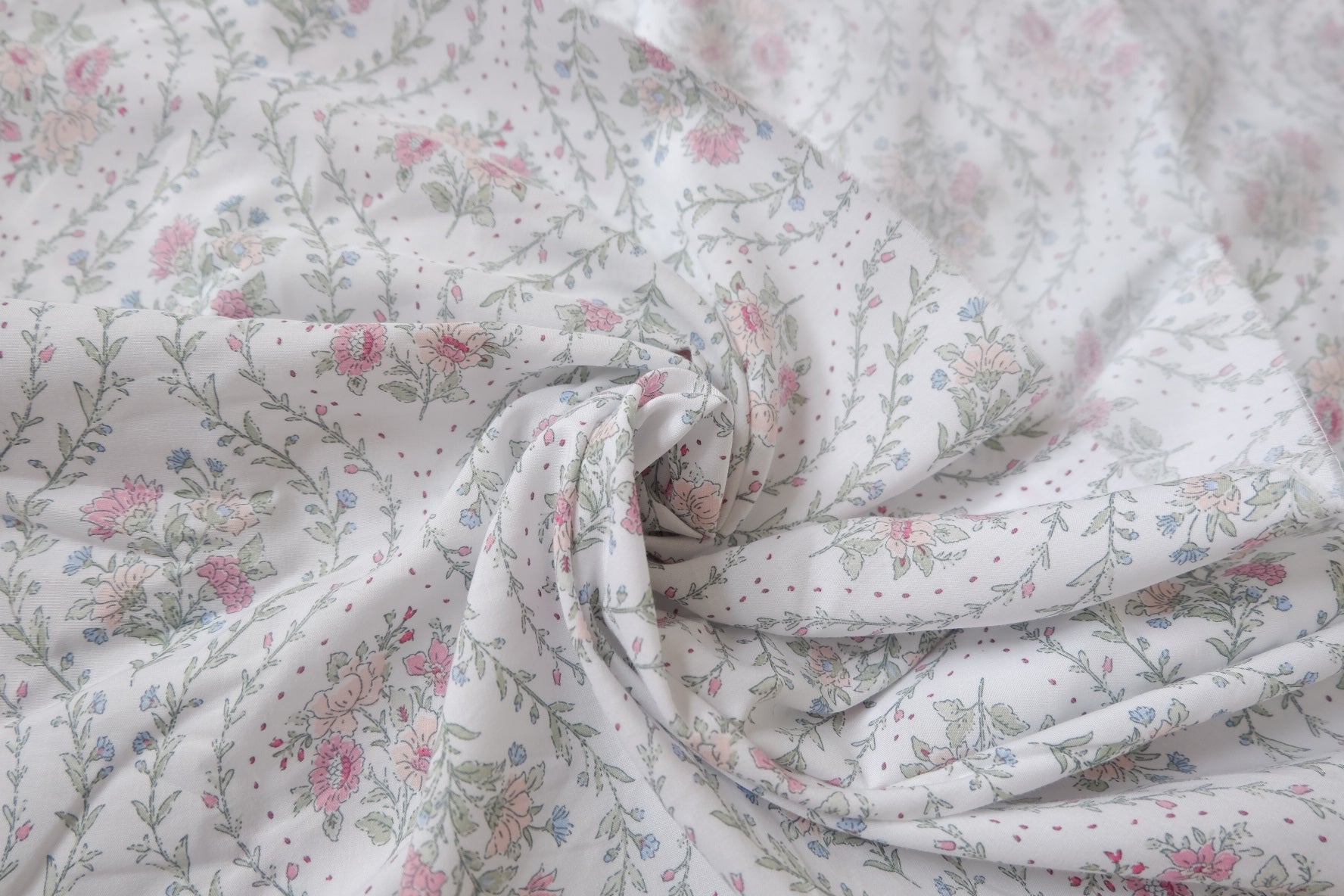 Pastel Vine Floral Cotton Fabric – Soft, Lightweight Summer Dress Fabric (3.28 yards)