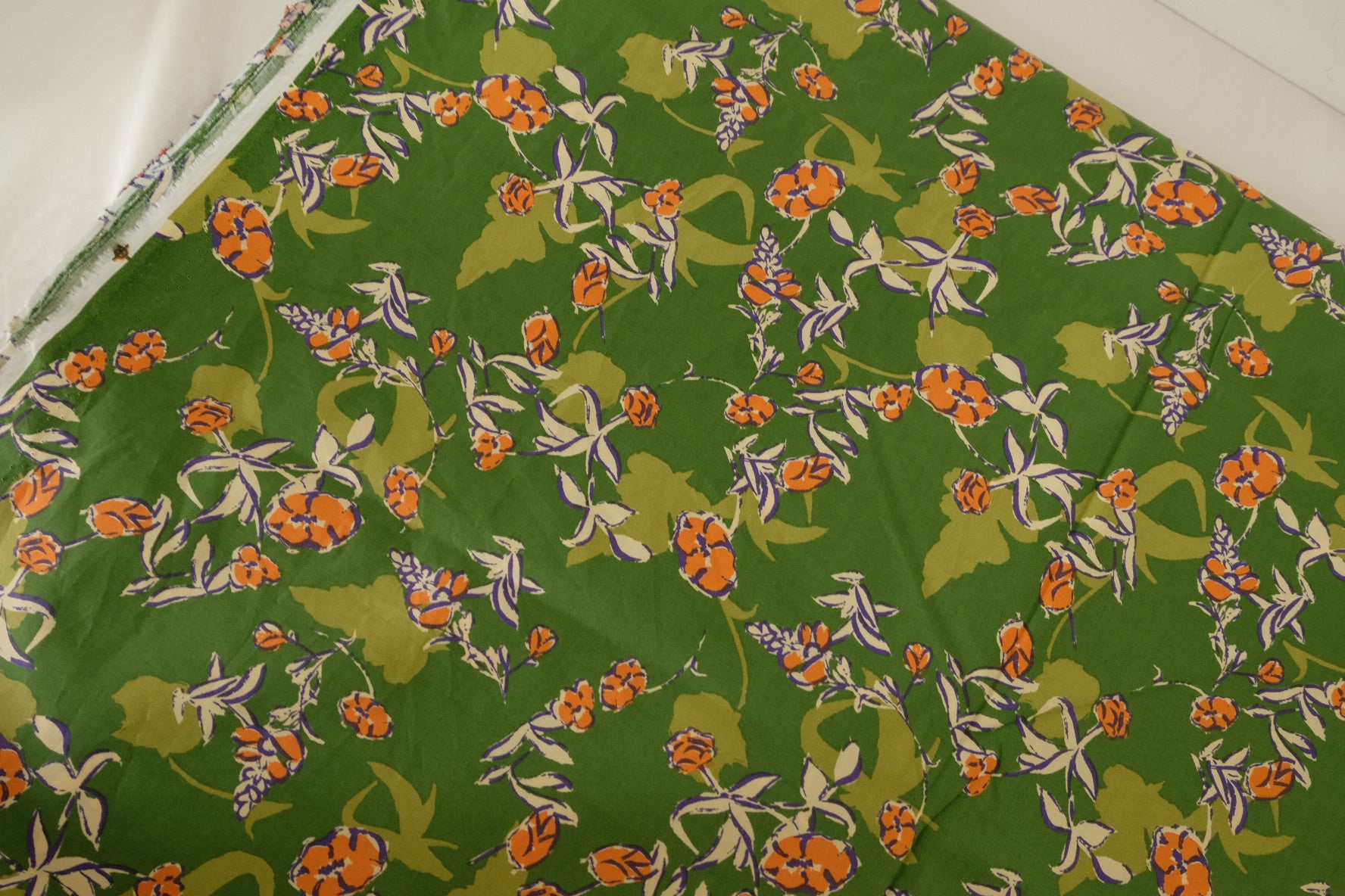 Green Botanical Cotton Poplin Fabric – 2.7 yd