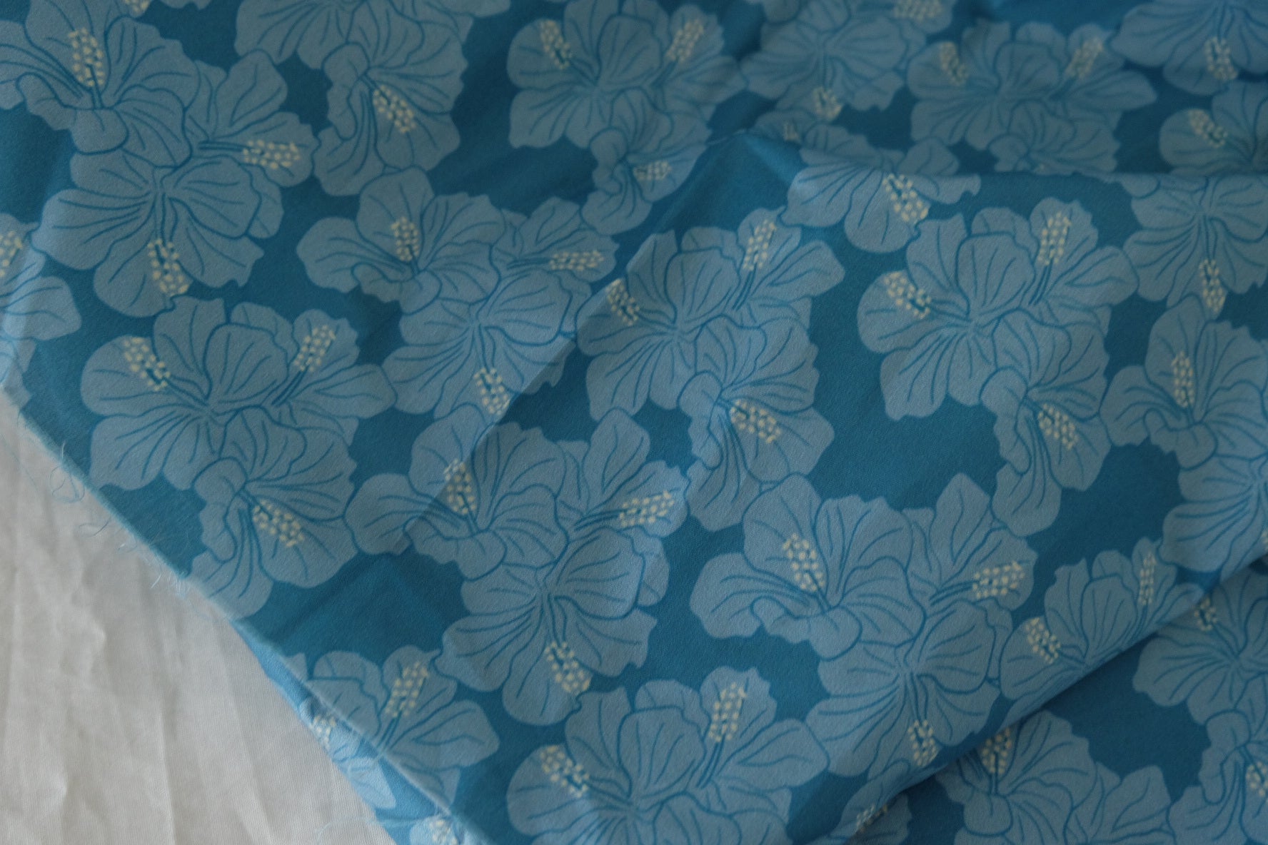 Blue Hibiscus Cotton Lawn Fabric – 3.3 yd
