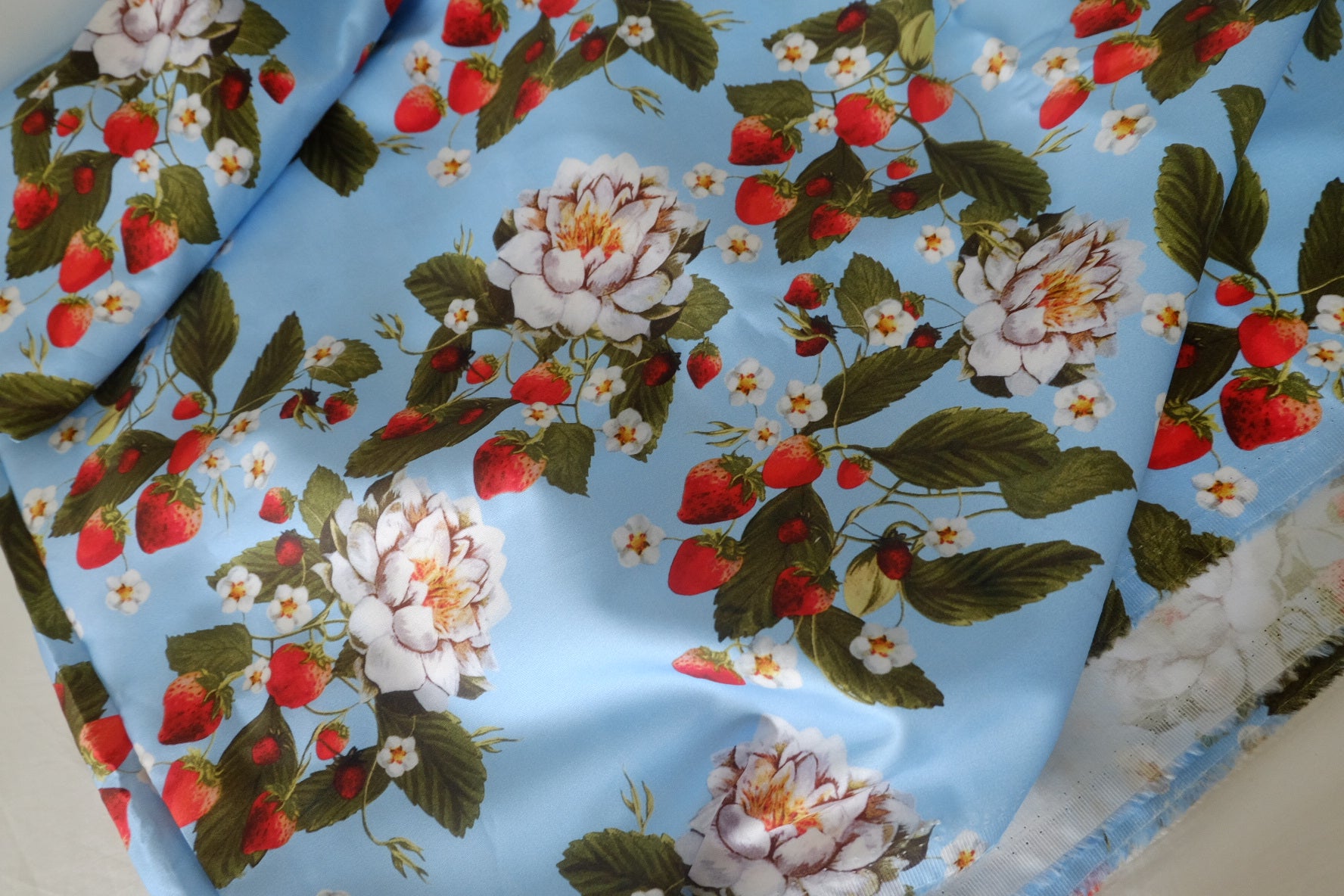 Blue Strawberry Garden Cotton Sateen – 3.3 yd