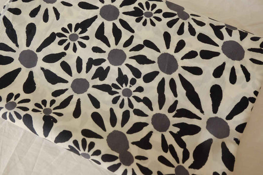 Black & Grey Graphic Floral Cotton Poplin Fabric – 2.2 yd