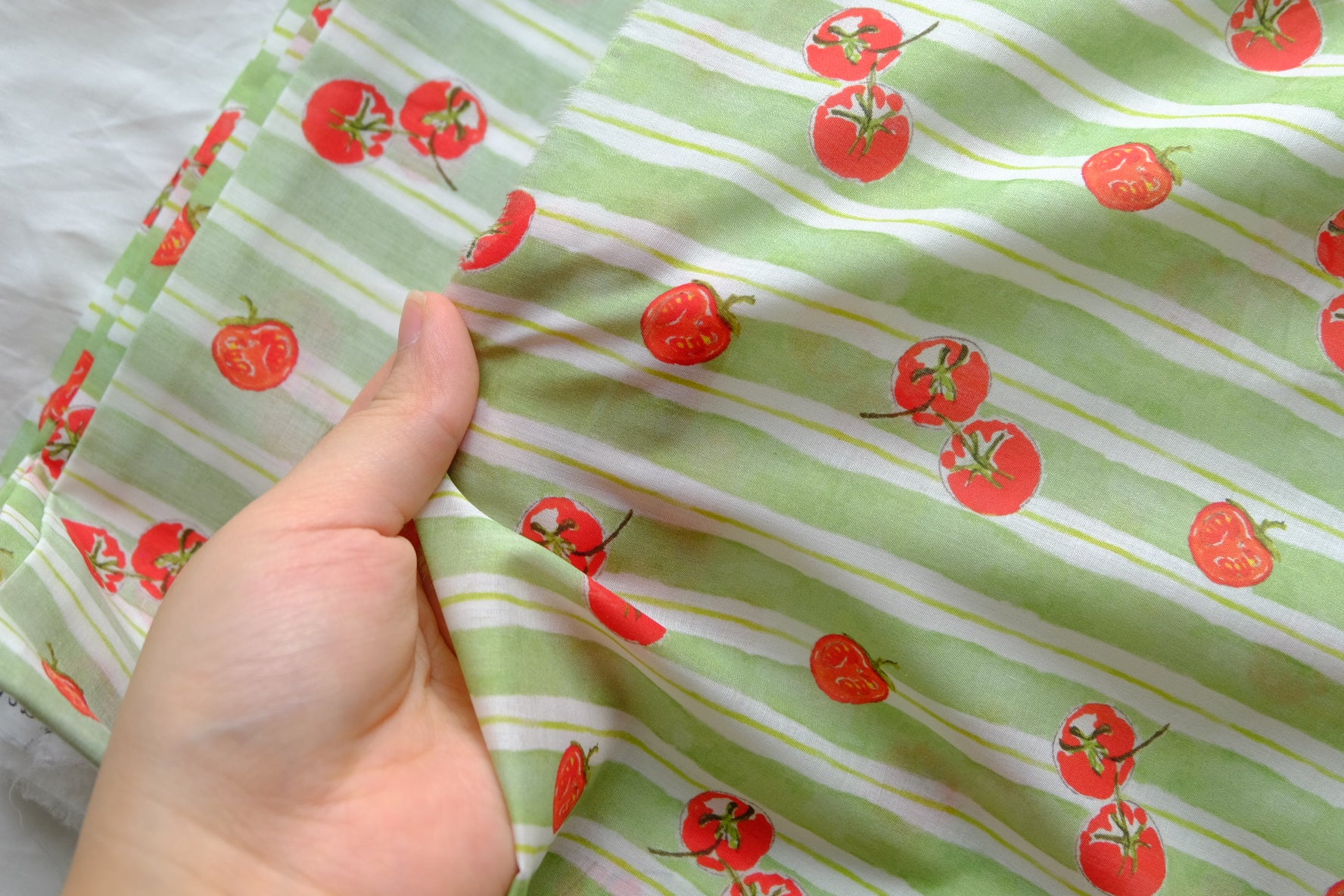 Tomato Stripe 100s Cotton Lawn – 2.7 yd