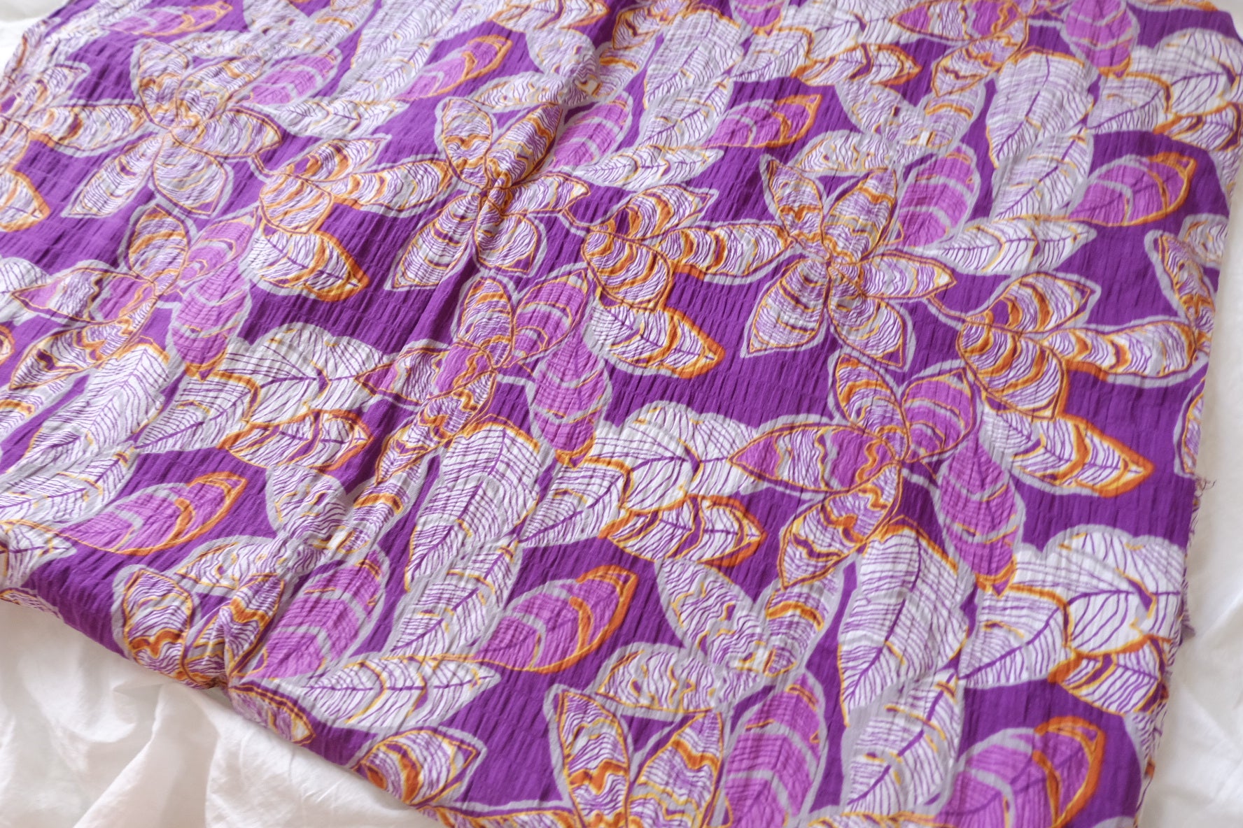 Purple Tropical Leaf Textured Cotton Linen — 1.64 yd