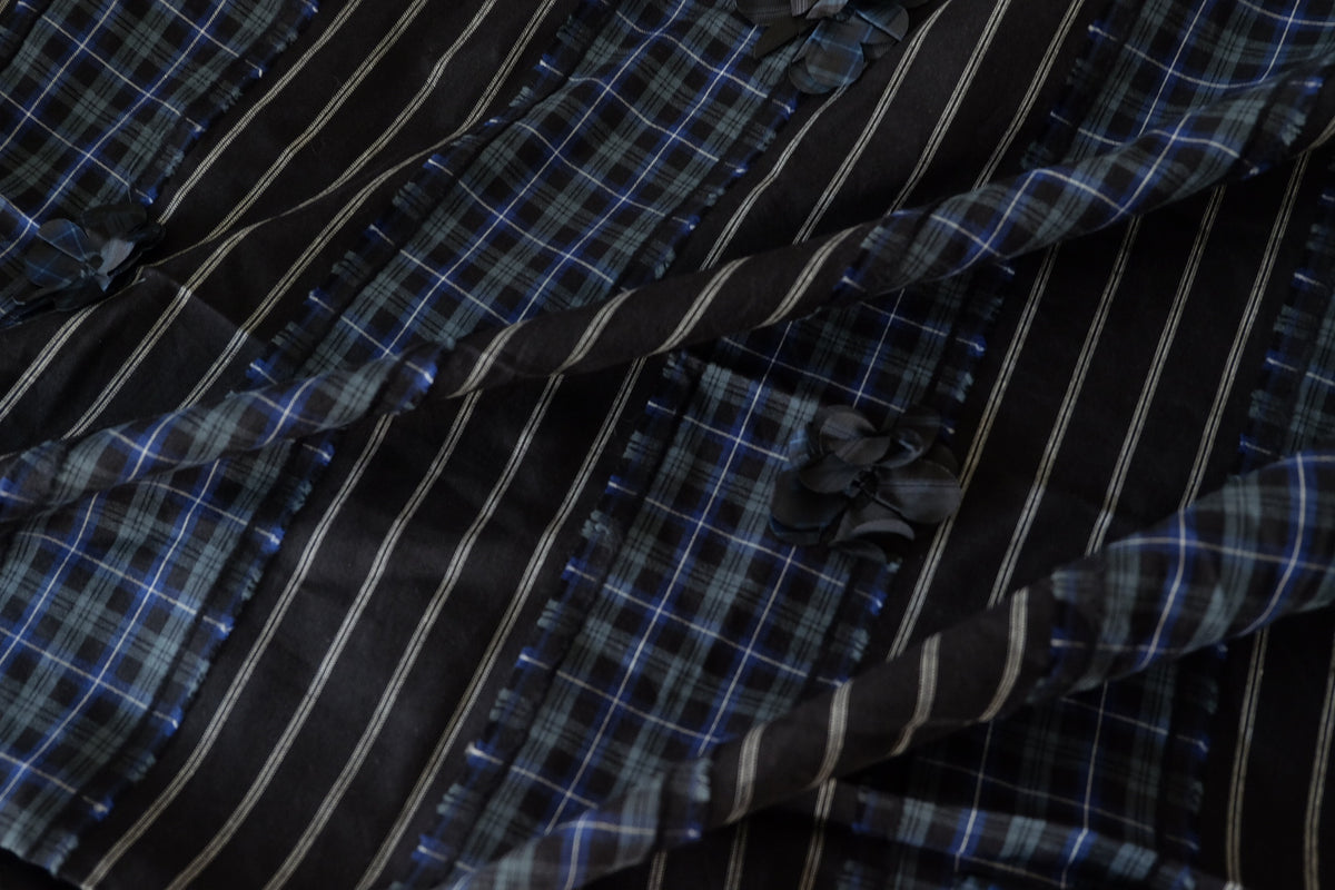 Midnight Tartan – Textured Floral Yarn-Dyed Cotton Fabric | Per Meter
