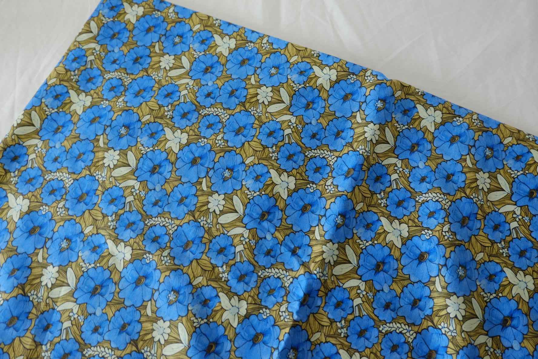 Vintage Blue Floral Cotton Lawn Fabric – 2.2 yd