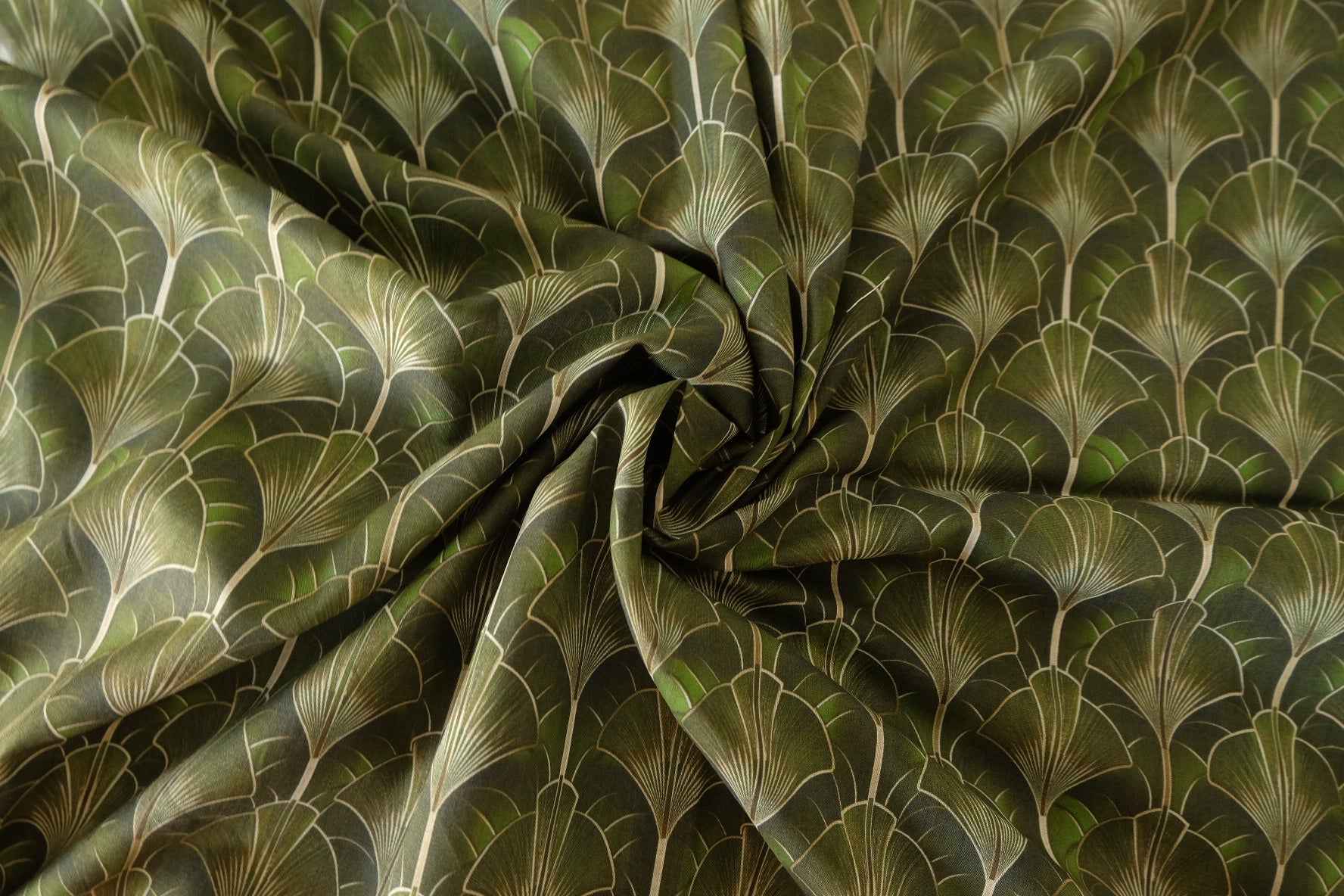 Green Fan Leaf Geometric Cotton Lawn Fabric –  3.3 yd
