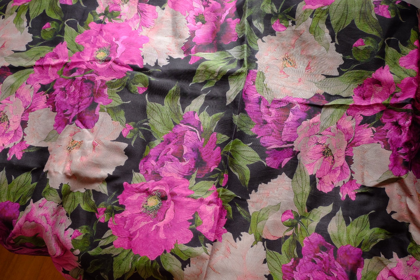 Dark Floral Cotton Linen Double Gauze – 2.2 yd