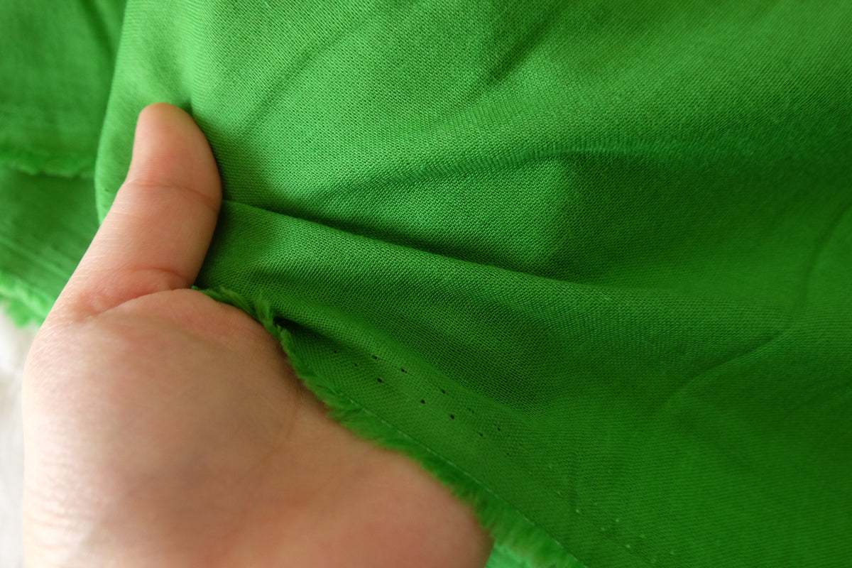 Fresh Meadow Green – Soft Cotton Double Gauze Fabric | 3.3 Yards