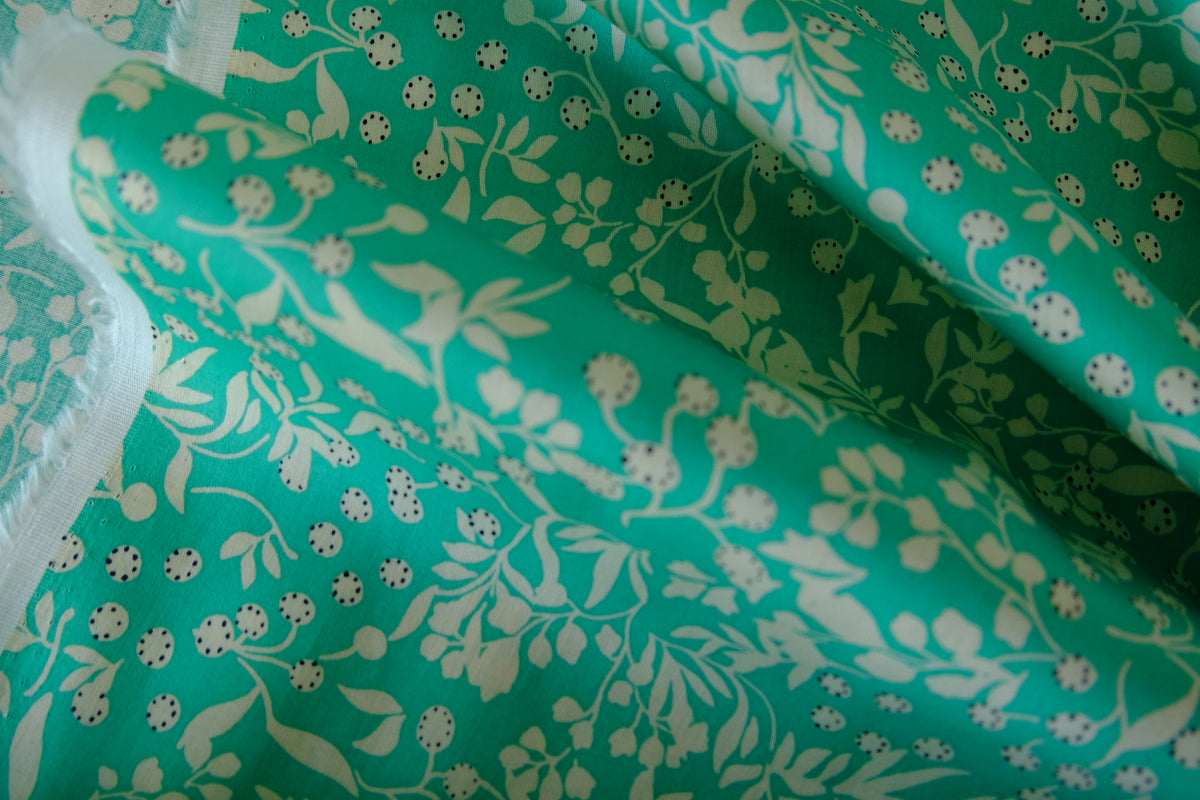 Emerald Berry Garden Fine Cotton – 3.28 yd