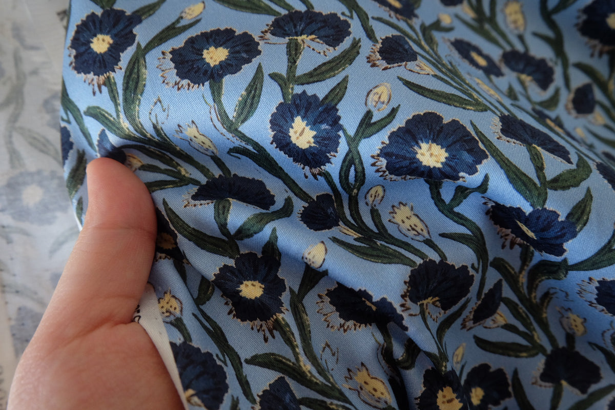 Midnight Blue Blooms Cotton Sateen – 2.19 yd