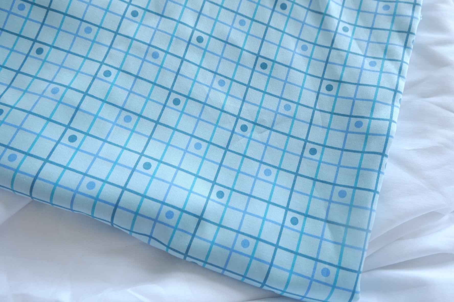 Pool Blue Grid Cotton Poplin Fabric - 1.64 yd