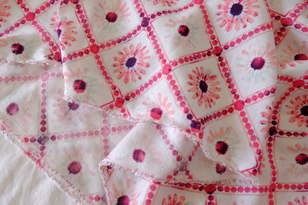 Pink Daisy Lattice Lyocell Ramie Blend – 2.19 yd