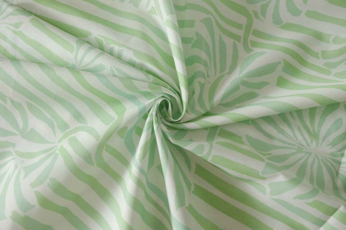 Mint Geo Floral 60s Cotton Poplin — 2.19 yd