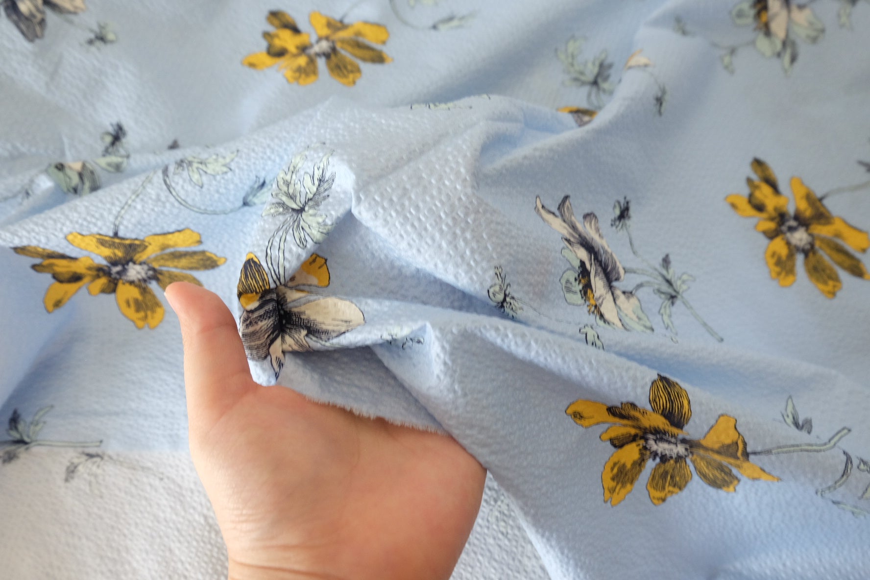Textured Blue Floral Salt-Shrink Cotton Fabric - 3.3 yd