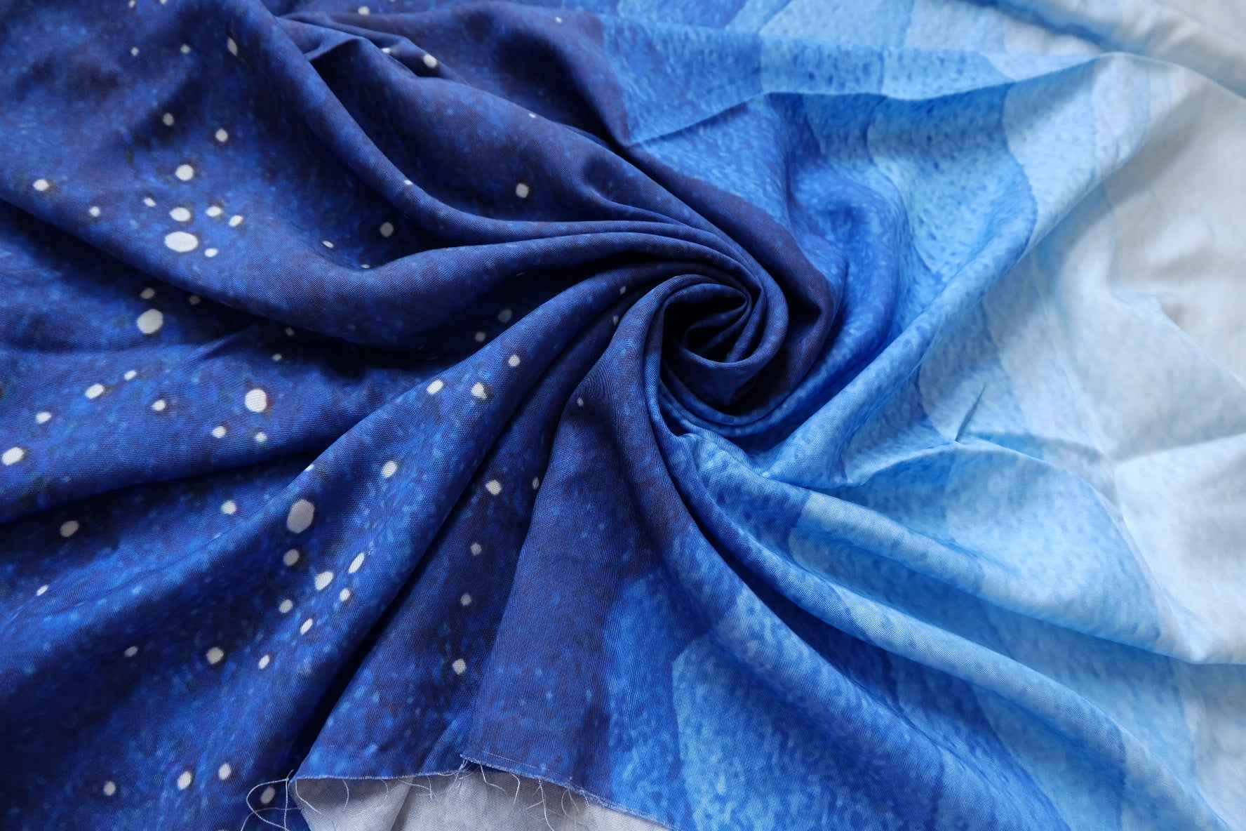 Blue Gradient Twill Tencel Fabric - 3.28 yd