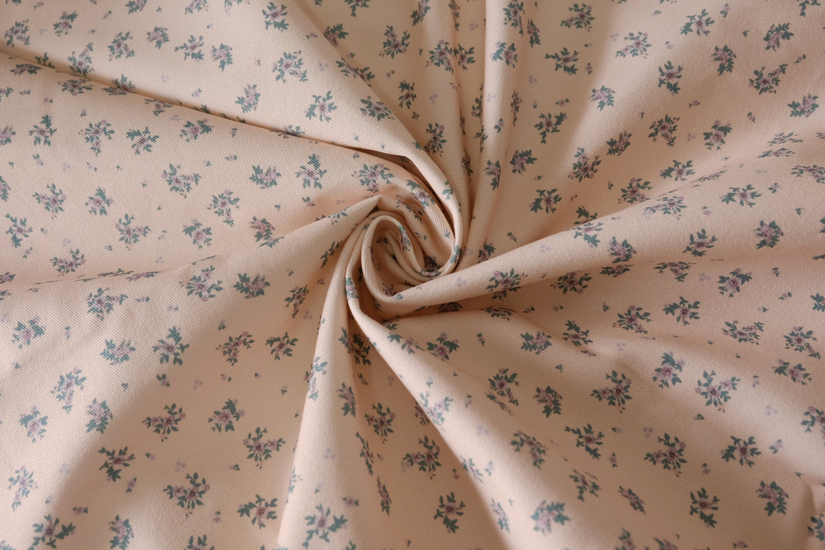 Vintage Rosebud – Cotton Twill Fabric | 2.2 yards