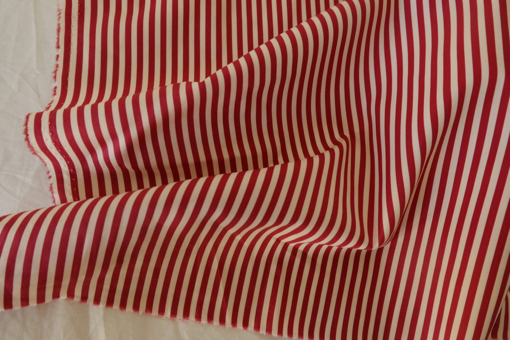 Red Stripe Yarn-Dyed Cotton Poplin Fabric – 2.2 yd