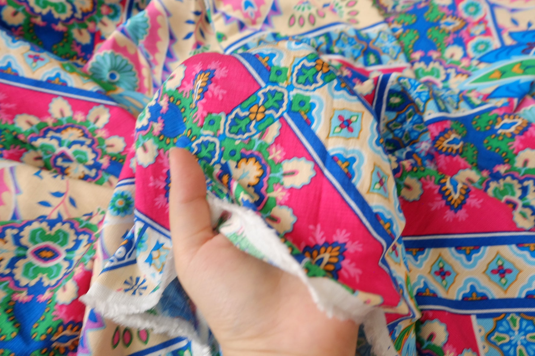 Bold Resort Print Cotton Rayon Fabric, 3.28 Yards