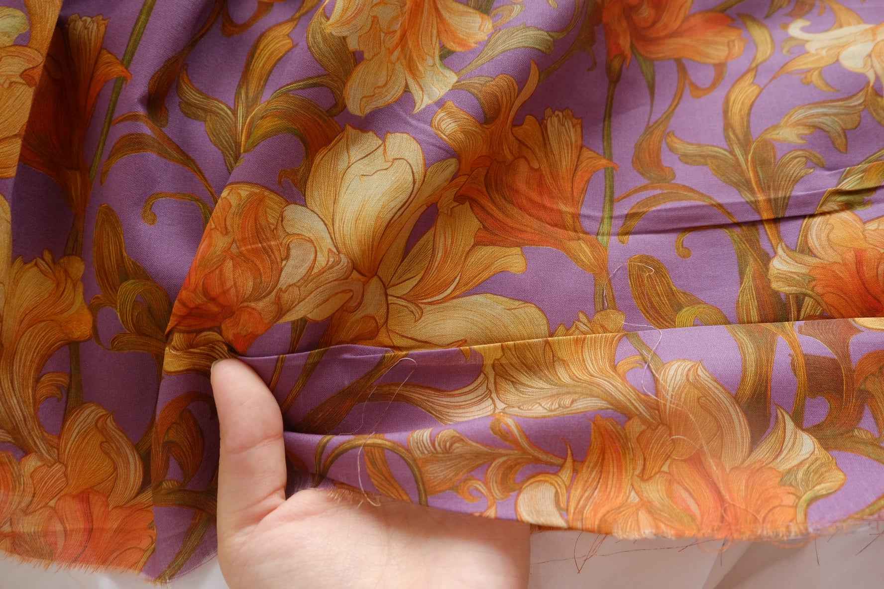 Art Nouveau Lily Cotton Fabric - 2.46 yd / 4.92 yd