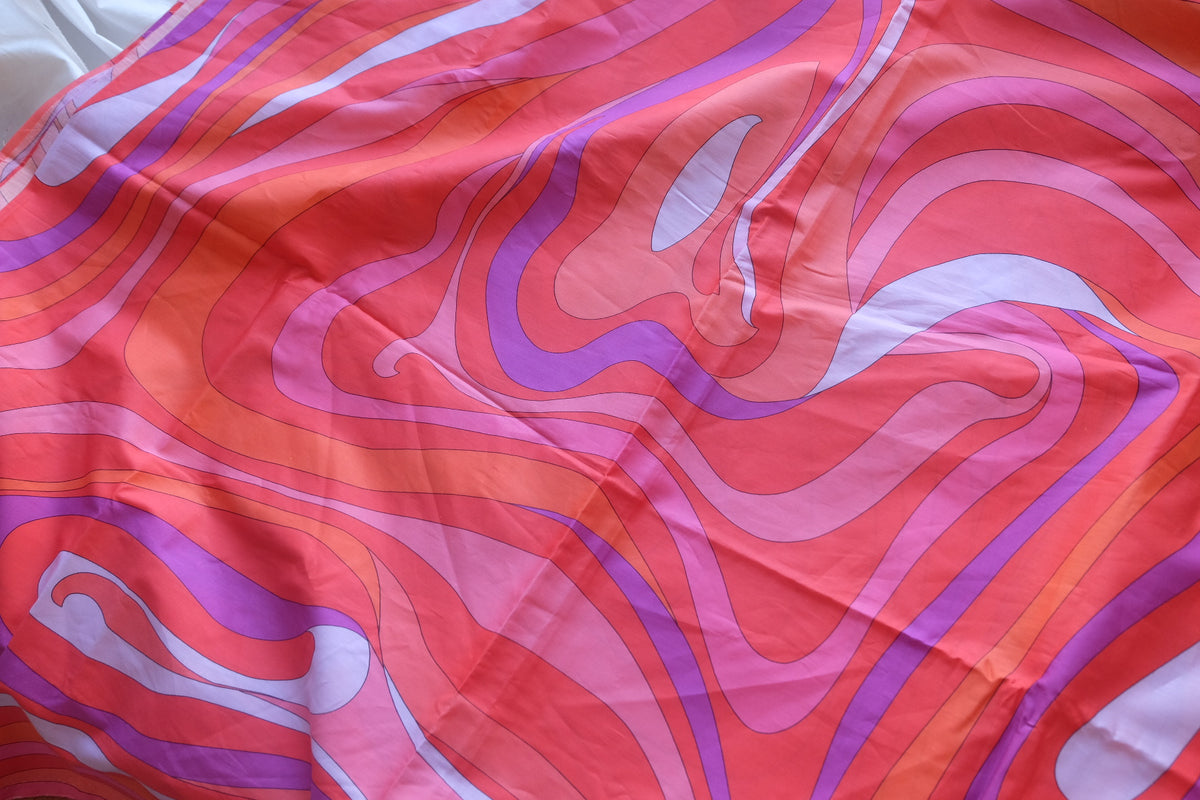 Retro Swirl Cotton Lawn – 3.3 yd