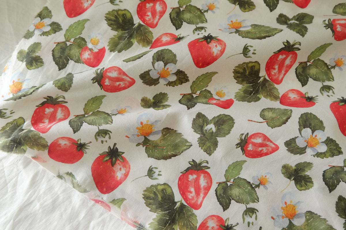 Strawberry Fields – Silky Cotton Poplin Fabric | 2.2 yards