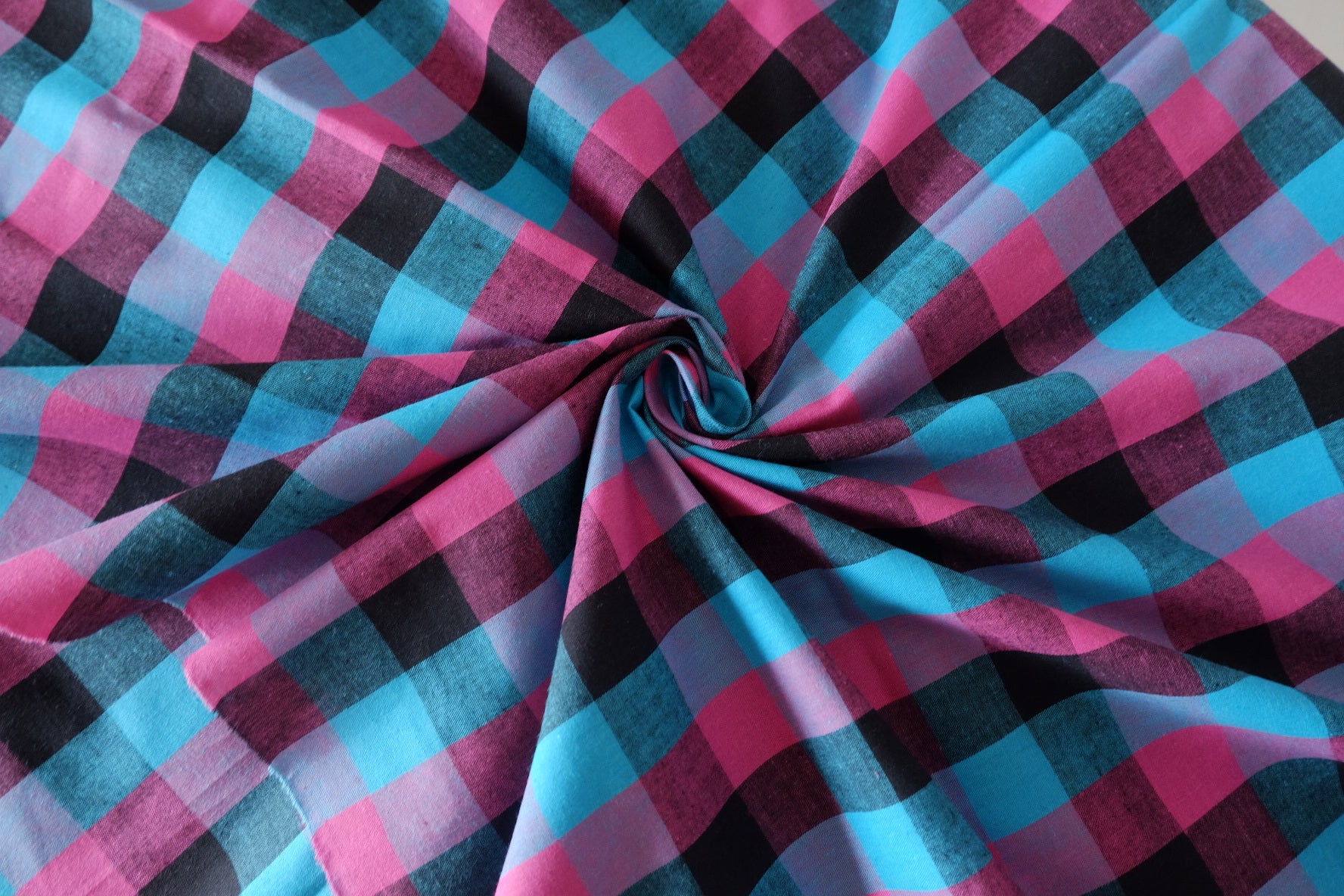 Fuchsia & Turquoise Yarn-Dyed Cotton Plaid – 2.19 yd